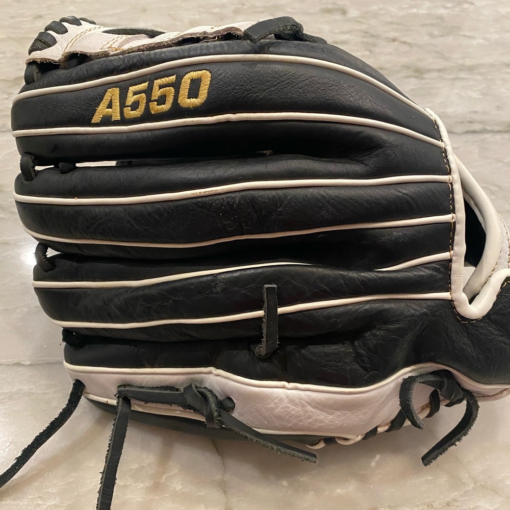 Girls softball glove. Size 12. Wilson. Only used one season.